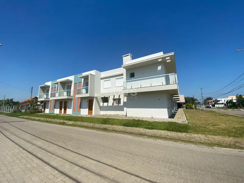 Excelente duplex no Centro da praia de Xangri-Lá: 1ª foto da galeria de imagens do imóvel