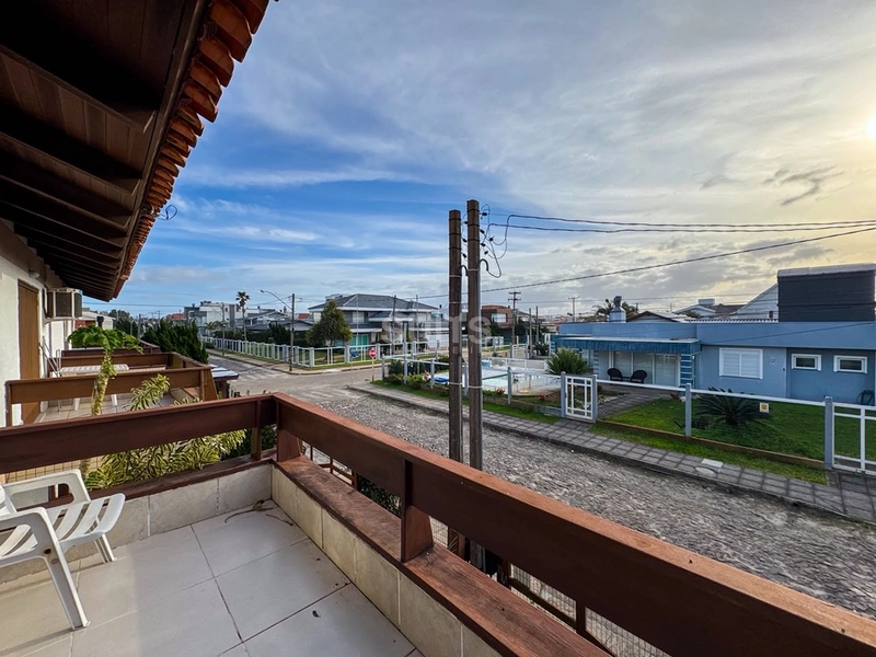 Sobrado à 01 quadra do mar no Centro de Xangri-Lá: 19ª foto da galeria de imagens do imóvel