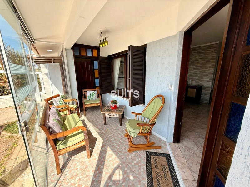 Excelente casa à venda no Centro de Xangri-lá: 4ª foto da galeria de imagens do imóvel