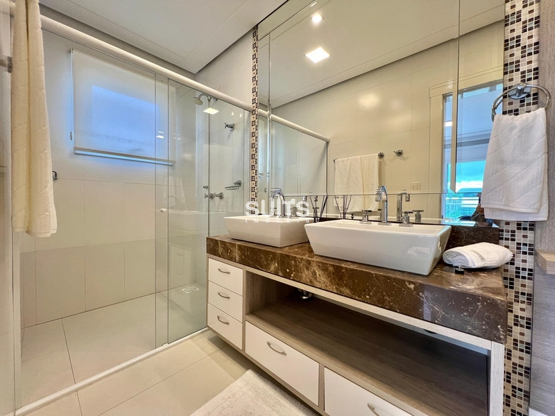 Excelente Sobrado à venda no Condado de Capão: 23ª foto da galeria de imagens do imóvel