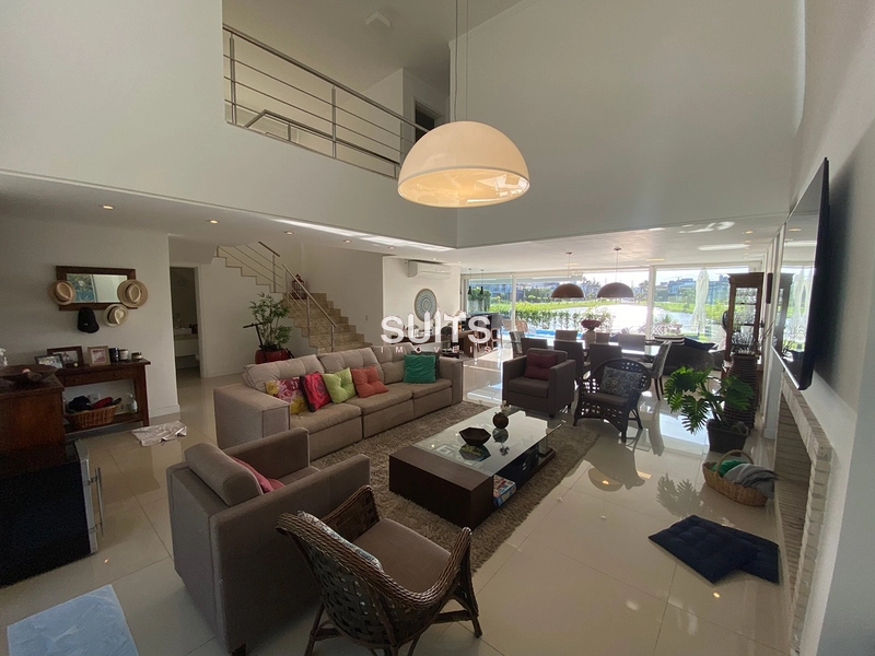 Excelente sobrado à venda no Las Palmas : 3ª foto da galeria de imagens do imóvel