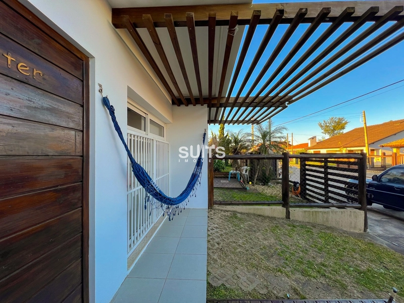 Sobrado duplex à venda no Centro de Xangri-Lá: 2ª foto da galeria de imagens do imóvel