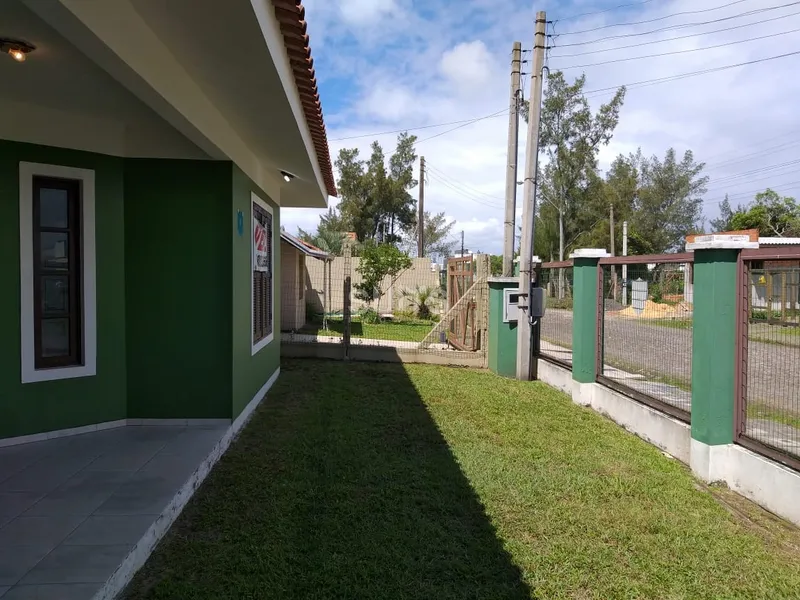 Linda casa à venda na praia Noiva do Mar em Xangri-lá: 3ª foto da galeria de imagens do imóvel