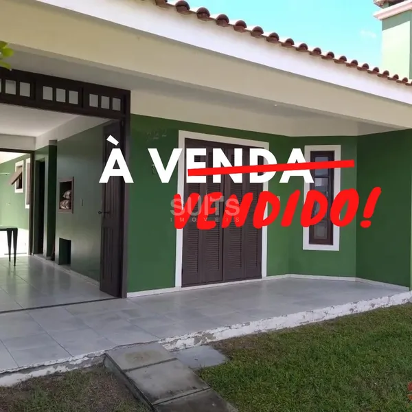 Linda casa à venda na praia Noiva do Mar em Xangri-lá: 1ª foto da galeria de imagens do imóvel