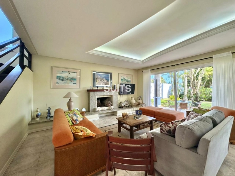 Excelente casa à venda no condomínio Lagos Park: 4ª foto da galeria de imagens do imóvel