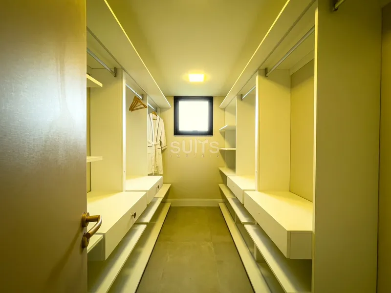 Excelente mansão com fundos para uma área verde no cond. Enseada Lagos: 63ª foto da galeria de imagens do imóvel