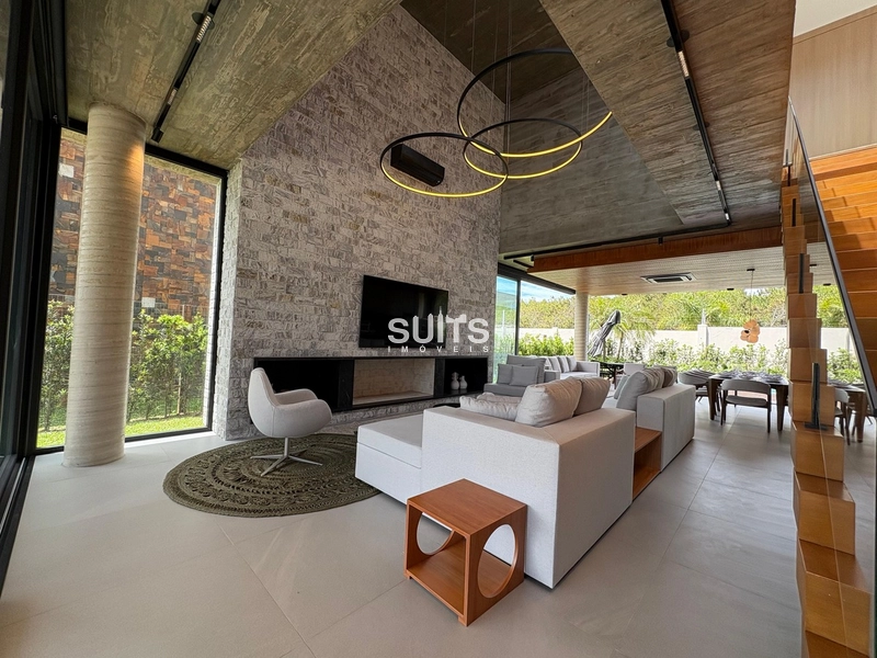 Excelente sobrado no condomínio Costa Serena: 4ª foto da galeria de imagens do imóvel