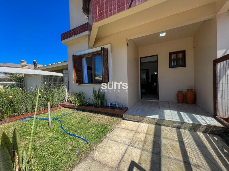 Excelente duplex à venda na praia de Xangri-Lá: 2ª foto da galeria de imagens do imóvel