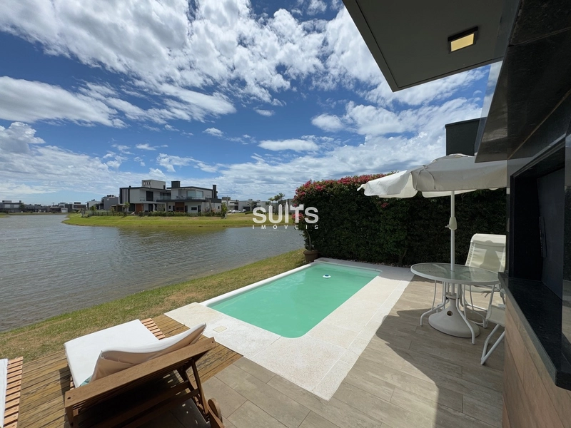 Linda casa no condomínio Riviera: 26ª foto da galeria de imagens do imóvel