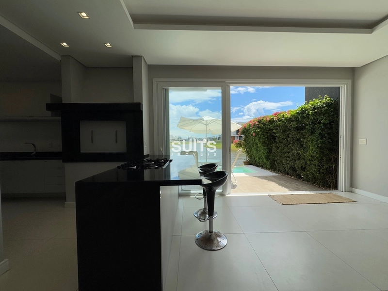 Linda casa no condomínio Riviera: 17ª foto da galeria de imagens do imóvel