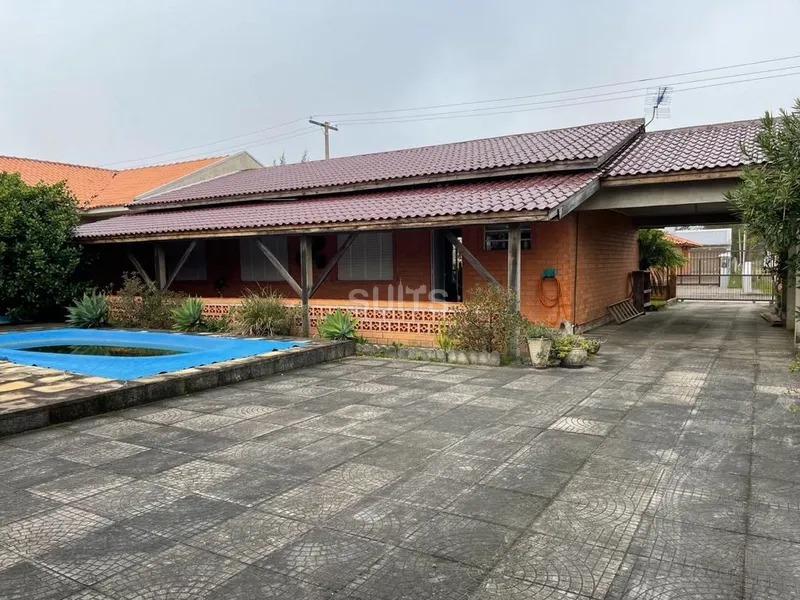 Ótima casa com piscina e amplo pátio na Praia do Arpoador: 26ª foto da galeria de imagens do imóvel