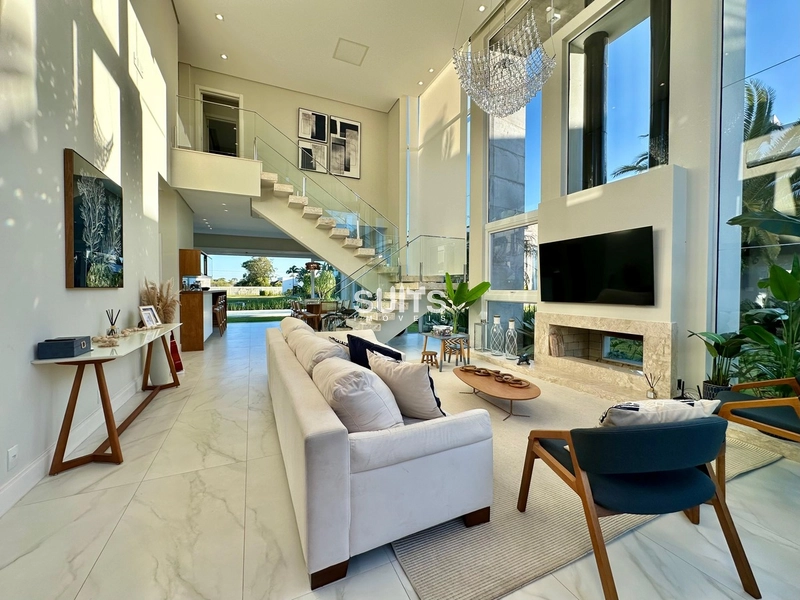 Excelente sobrado beira lago à venda no condomínio Capão Ilhas: 1ª foto da galeria de imagens do imóvel