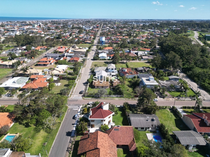 Excelente sobrado à venda em Atlântida: 4ª foto da galeria de imagens do imóvel