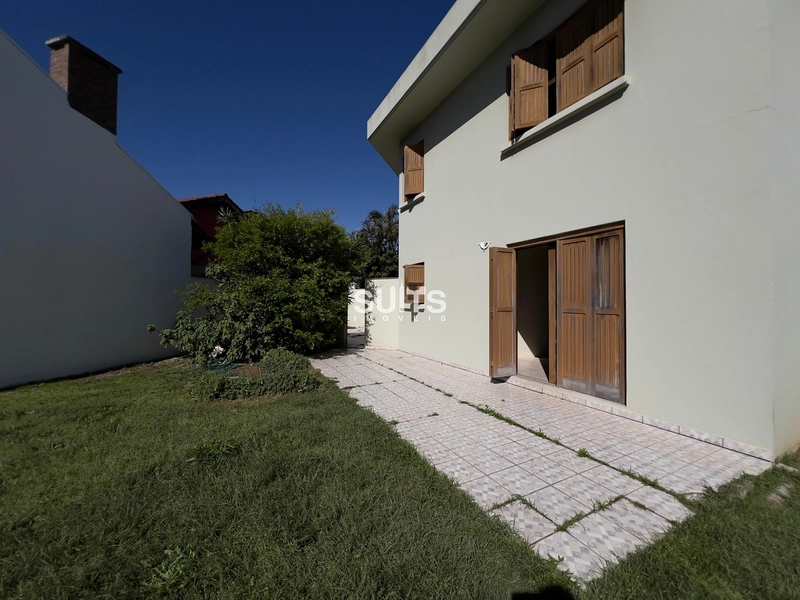 Excelente sobrado à venda em Atlântida: 34ª foto da galeria de imagens do imóvel