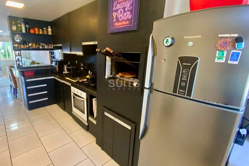 Excelente casa geminada à venda no Centro : 6ª foto da galeria de imagens do imóvel