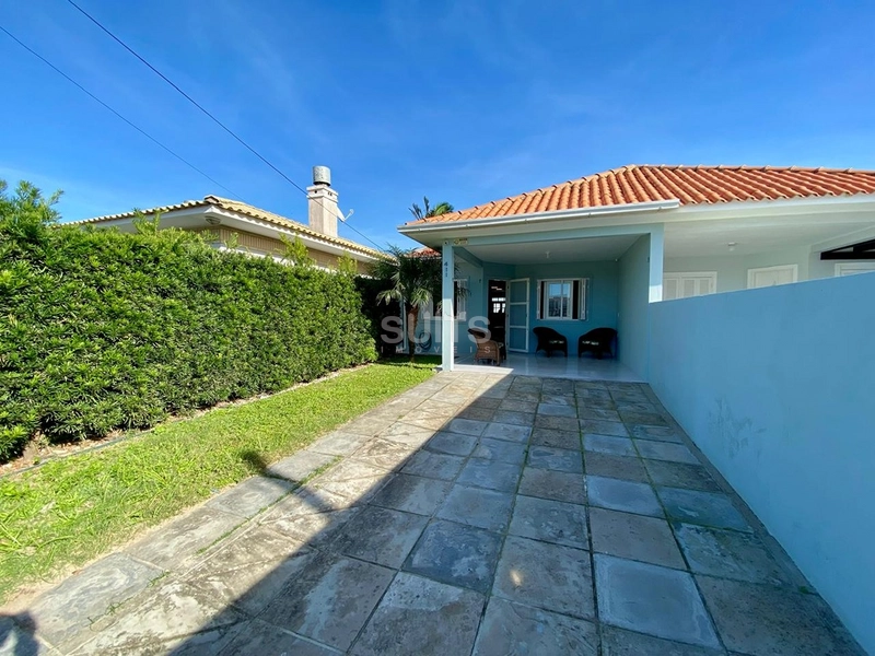 Excelente casa geminada à venda no Centro : 1ª foto da galeria de imagens do imóvel