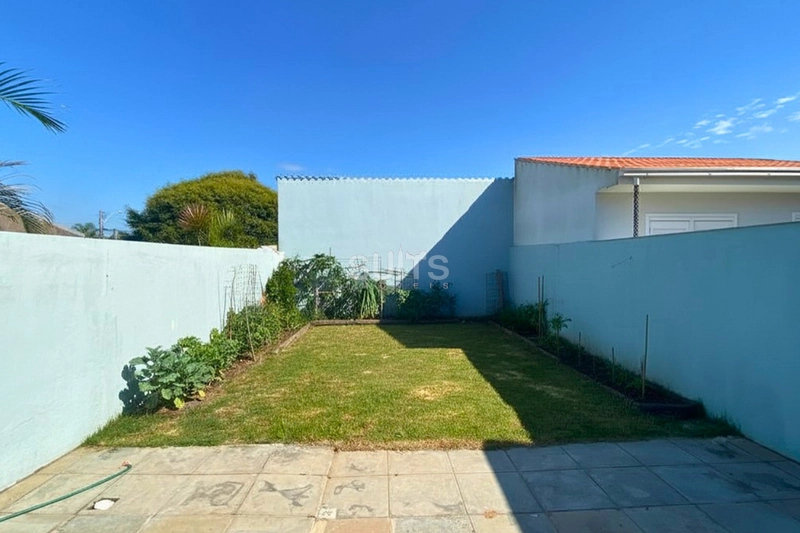 Excelente casa geminada à venda no Centro : 10ª foto da galeria de imagens do imóvel