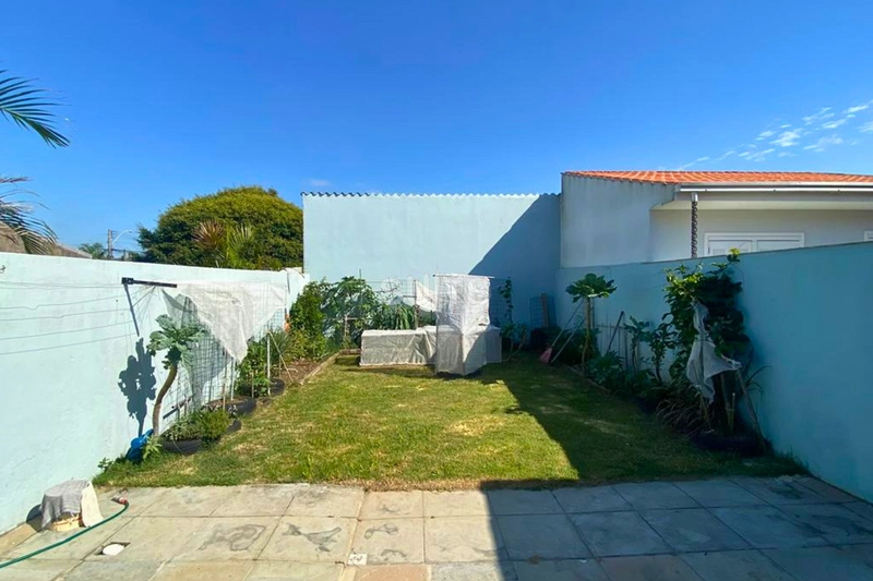 Excelente casa geminada à venda no Centro : 11ª foto da galeria de imagens do imóvel