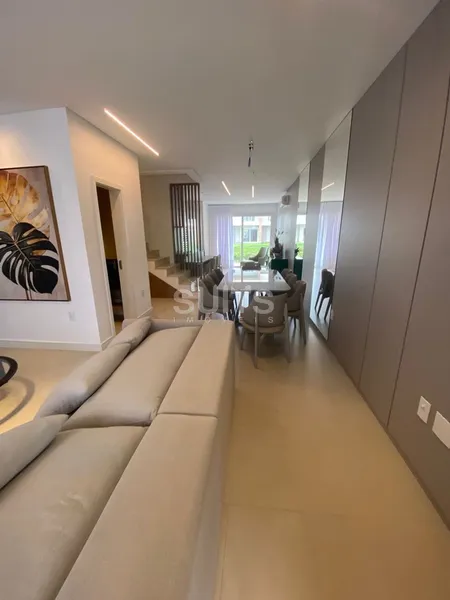 Excelente sobrado à venda no condomínio Murano: 1ª foto da galeria de imagens do imóvel