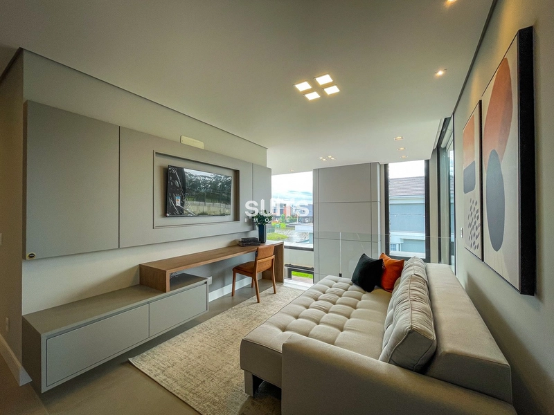 Sobrado padrão AAA beira lago de esquina no condomínio Malibu: 24ª foto da galeria de imagens do imóvel