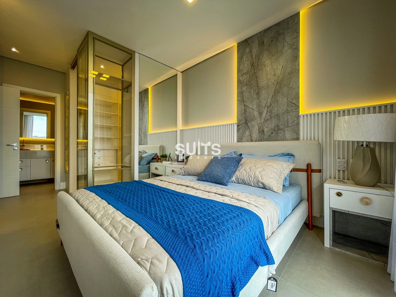 Sobrado padrão AAA beira lago de esquina no condomínio Malibu: 41ª foto da galeria de imagens do imóvel