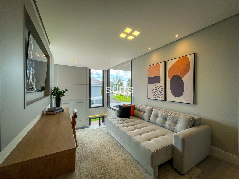 Sobrado padrão AAA beira lago de esquina no condomínio Malibu: 25ª foto da galeria de imagens do imóvel