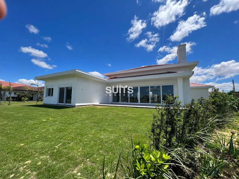 Excelente Casa no Condomínio Green Village Golf Club: 3ª foto da galeria de imagens do imóvel