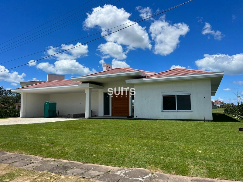 Excelente Casa no Condomínio Green Village Golf Club: 1ª foto da galeria de imagens do imóvel