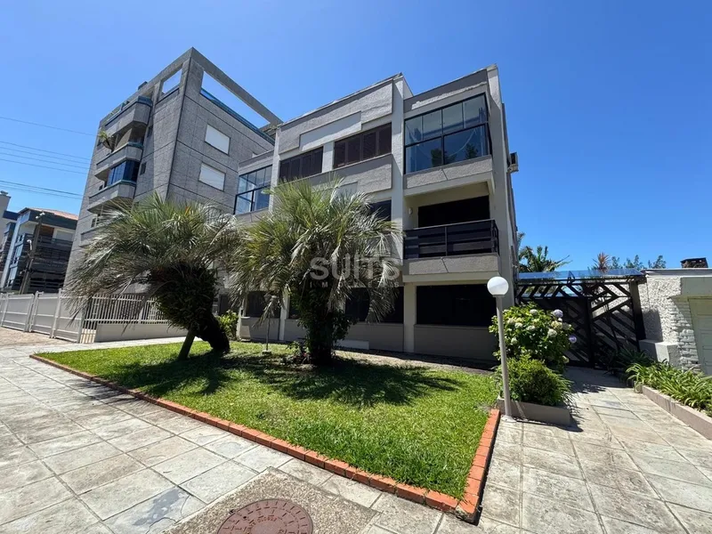 Lindo apartamento à venda na avenida principal de Atlântida: 2ª foto da galeria de imagens do imóvel