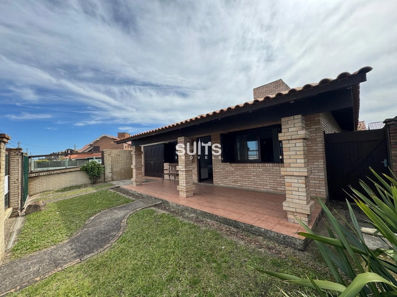 Excelente casa à venda na Noiva do Mar: 1ª foto da galeria de imagens do imóvel