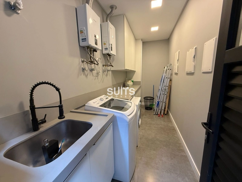 Excelente sobrado à venda no condomínio Sunset: 30ª foto da galeria de imagens do imóvel