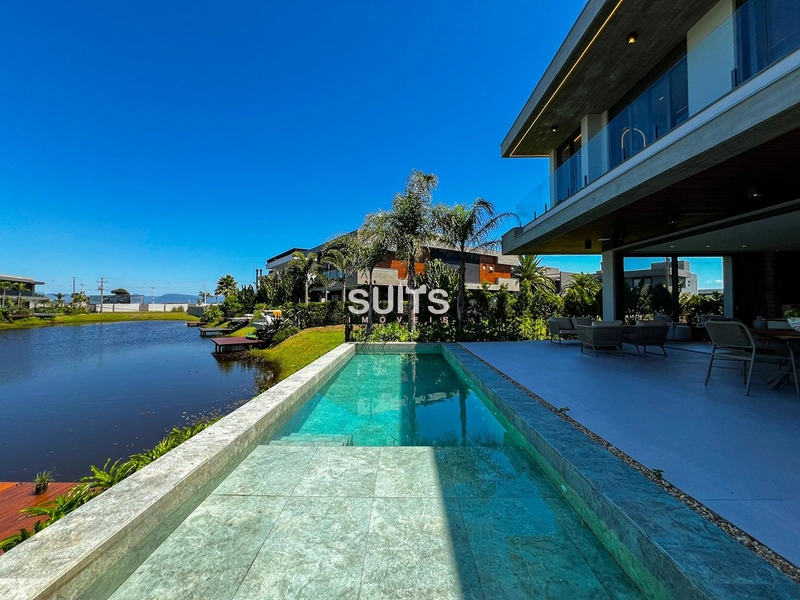 Incrível sobrado beira lago à venda no condomínio Sense!: 26ª foto da galeria de imagens do imóvel