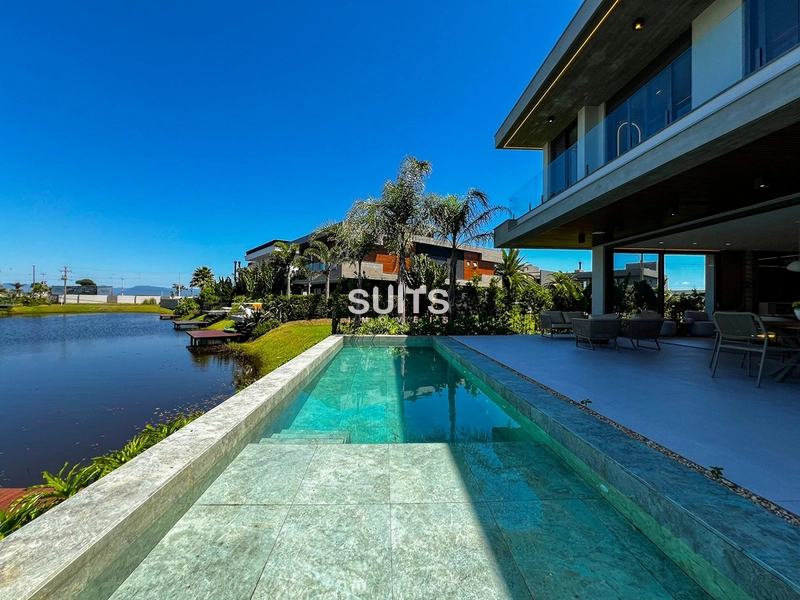 Incrível sobrado beira lago à venda no condomínio Sense!: 27ª foto da galeria de imagens do imóvel