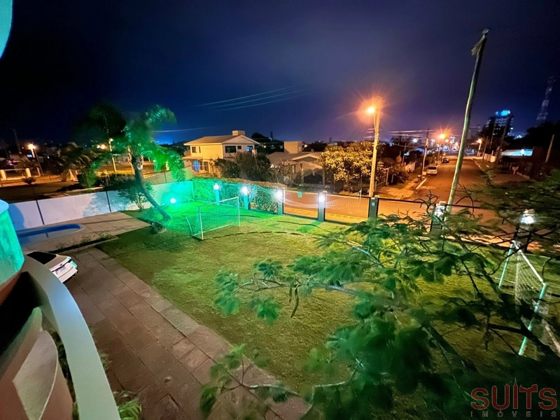 Incrível sobrado de esquina na praia de Atlântida: 30ª foto da galeria de imagens do imóvel