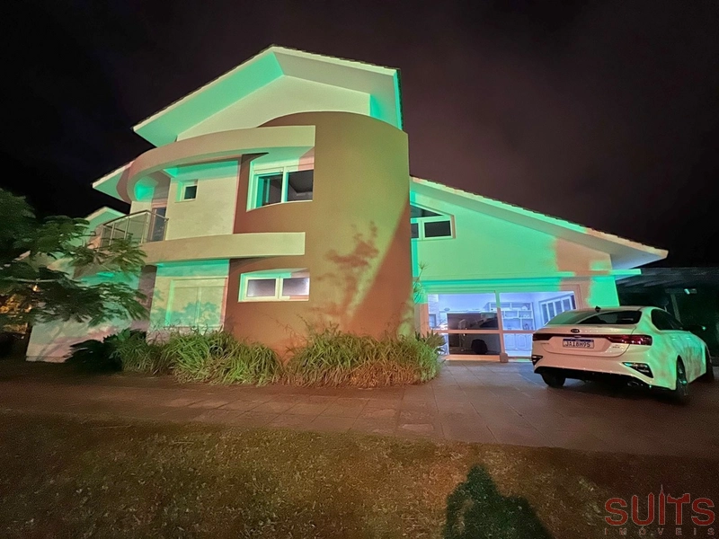 Incrível sobrado de esquina na praia de Atlântida: 5ª foto da galeria de imagens do imóvel