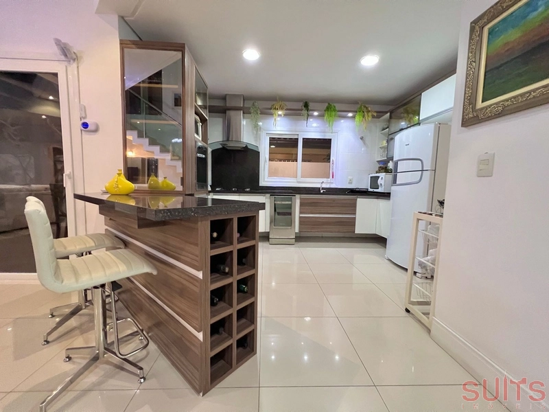 Incrível sobrado de esquina na praia de Atlântida: 10ª foto da galeria de imagens do imóvel