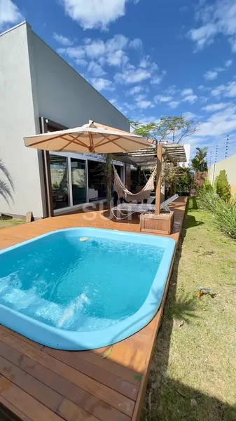 Excelente casa mobiliada e decorada no condomínio Malibu: 2ª foto da galeria de imagens do imóvel