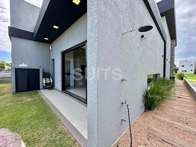 Excelente casa à venda no Dubai : 38ª foto da galeria de imagens do imóvel