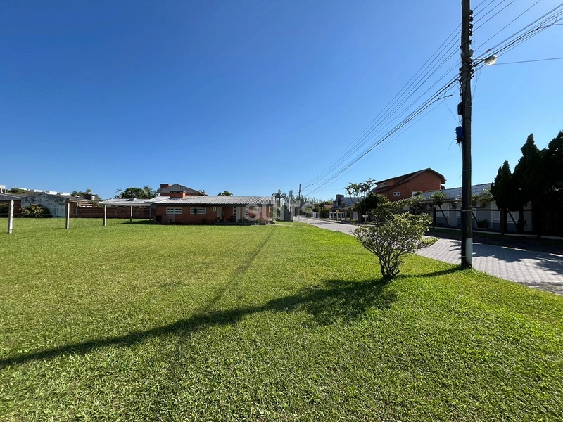 Excelente casa à venda no Centro : 2ª foto da galeria de imagens do imóvel