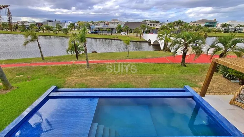 Excelente Sobrado beira-lago à venda no Condomínio Quintas do Lago: 25ª foto da galeria de imagens do imóvel