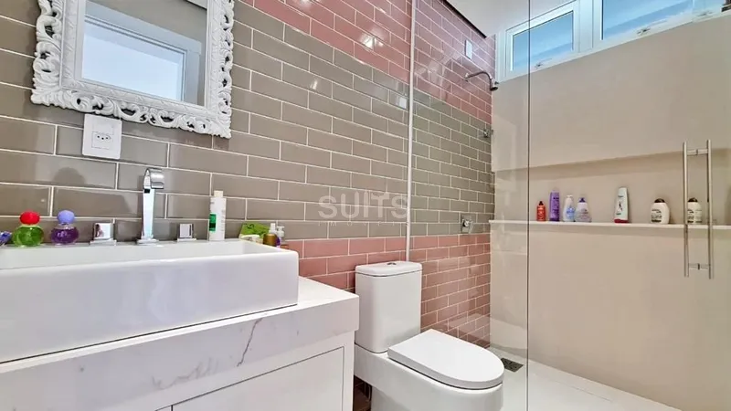 Excelente Sobrado beira-lago à venda no Condomínio Quintas do Lago: 39ª foto da galeria de imagens do imóvel