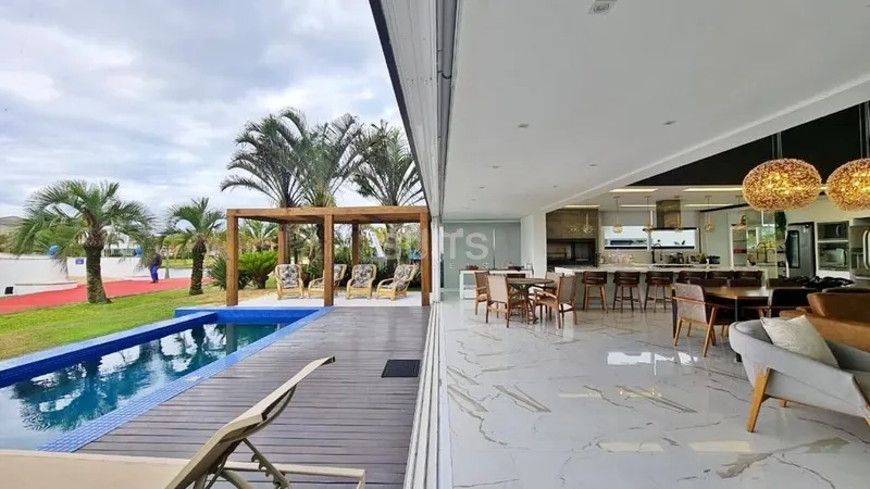 Excelente Sobrado beira-lago à venda no Condomínio Quintas do Lago: 18ª foto da galeria de imagens do imóvel