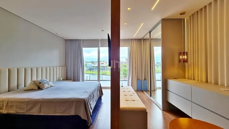 Excelente Sobrado beira-lago à venda no Condomínio Quintas do Lago: 42ª foto da galeria de imagens do imóvel