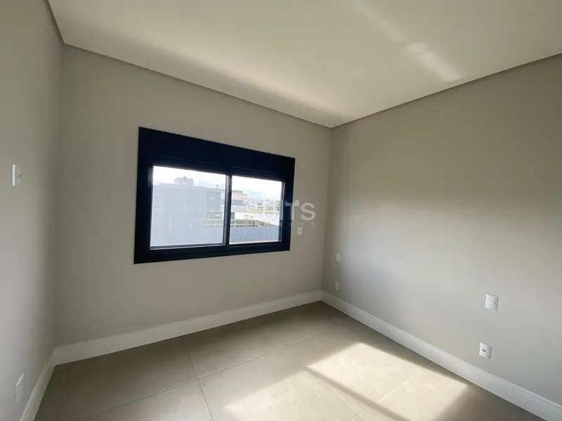 Magnífico sobrado beira lago no condomínio Blue: 15ª foto da galeria de imagens do imóvel