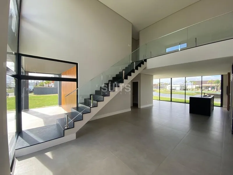 Magnífico sobrado beira lago no condomínio Blue: 12ª foto da galeria de imagens do imóvel