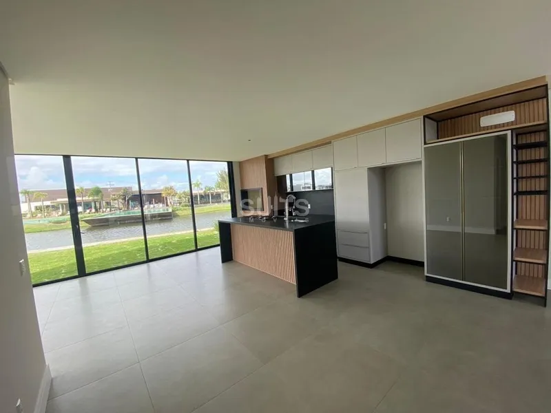 Magnífico sobrado beira lago no condomínio Blue: 6ª foto da galeria de imagens do imóvel