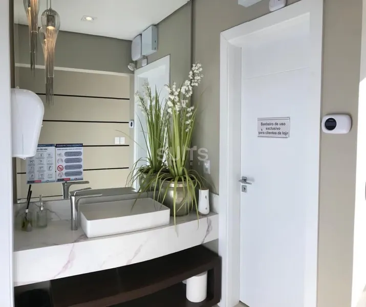 Ponto comercial à venda na parte mais nobre de Atlântida: 13ª foto da galeria de imagens do imóvel