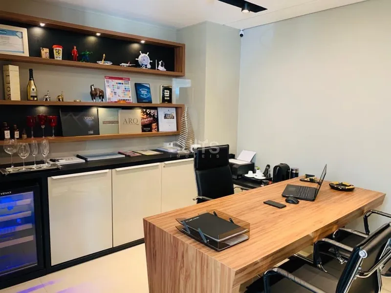 Ponto comercial à venda na parte mais nobre de Atlântida: 10ª foto da galeria de imagens do imóvel