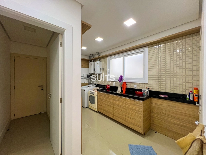 Excelente Sobrado no Condomínio Bosques de Atlântida: 29ª foto da galeria de imagens do imóvel