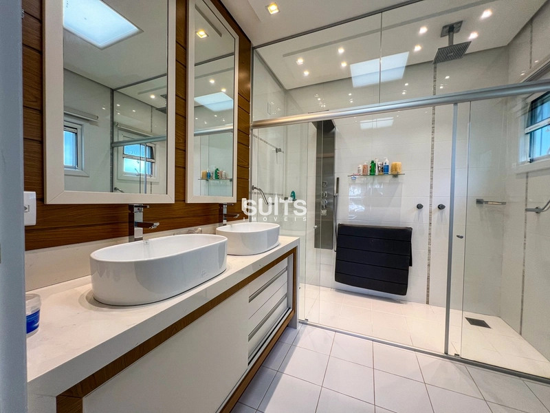 Excelente Sobrado no Condomínio Bosques de Atlântida: 34ª foto da galeria de imagens do imóvel